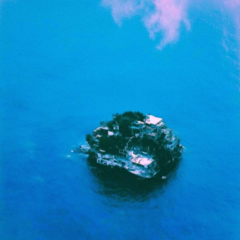NEVERLAND